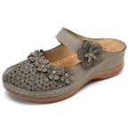 EDITH | FLORAL CUTOUT ORTHOPEDIC CLOGS