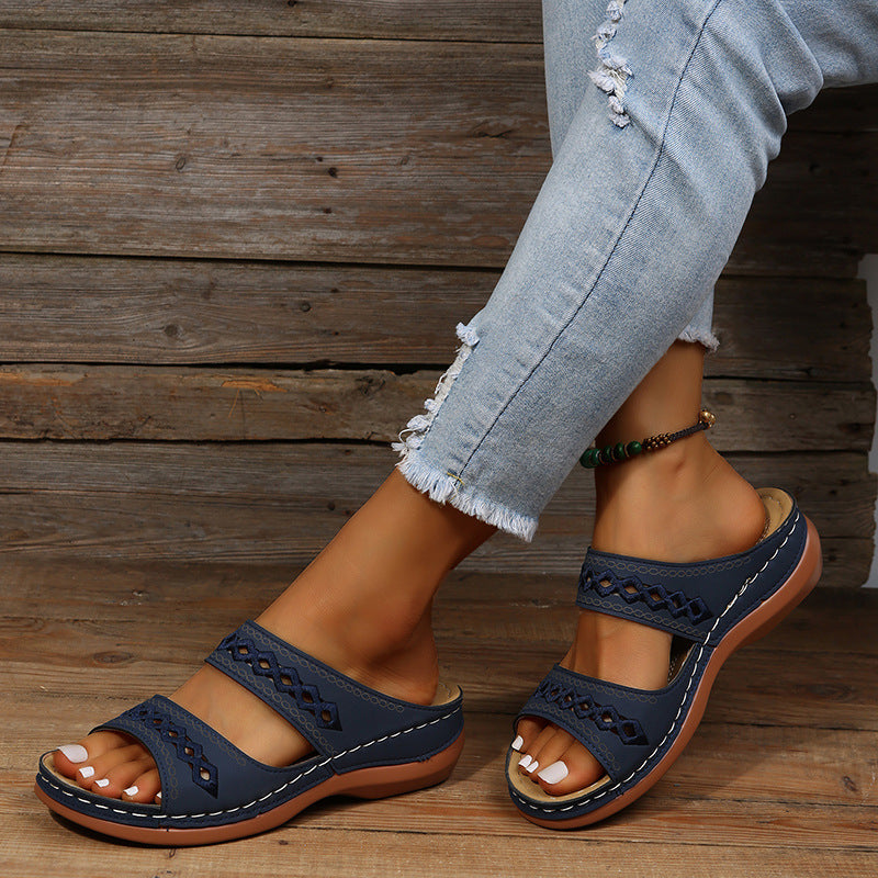 KAREN | EMBROIDERED ORTHOPEDIC WEDGE SANDALS